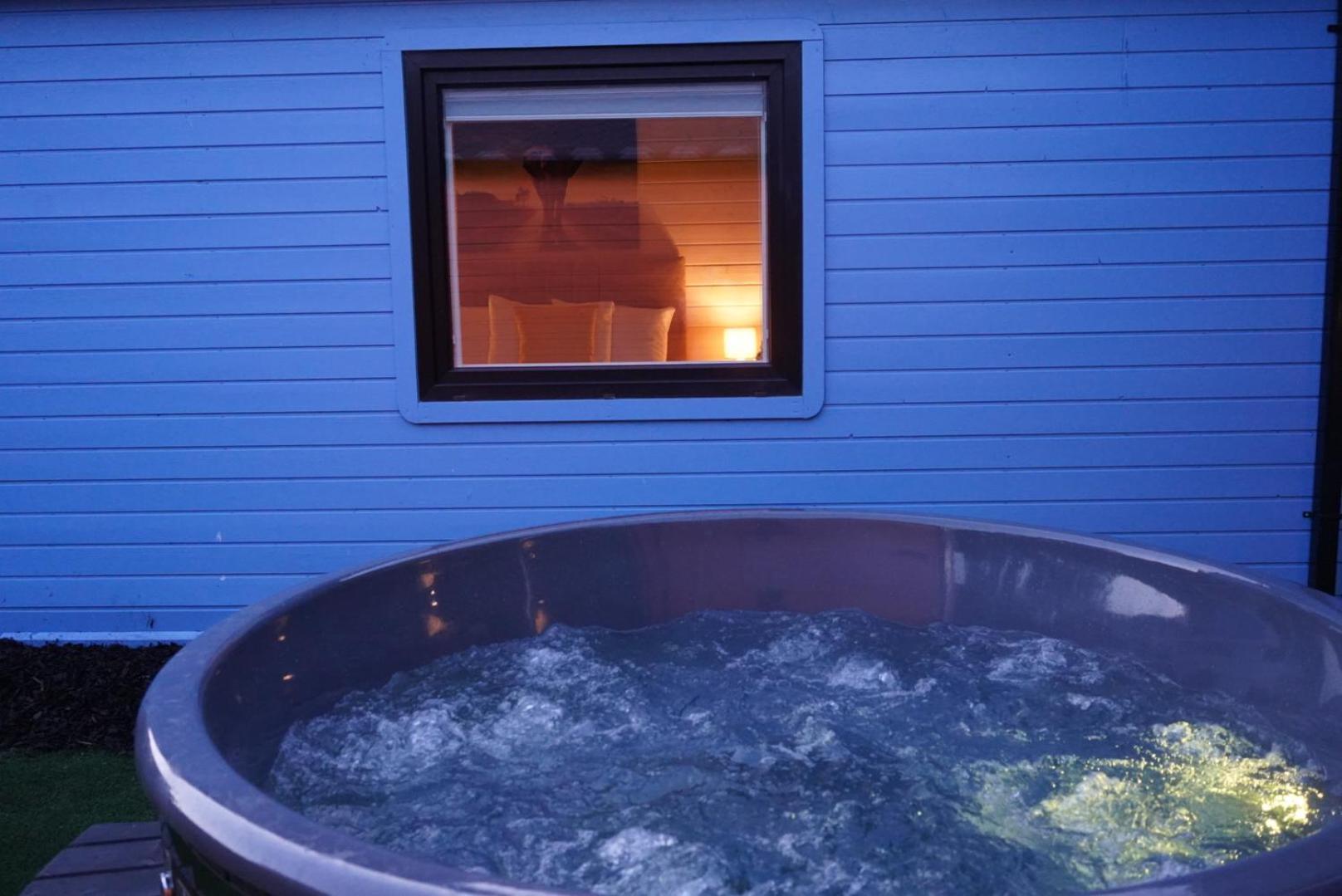 West Wicklow Glamping With Hot Tub Campingplatz Baltinglass